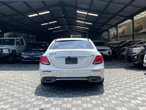 Mercedes-Benz E220 2017 White