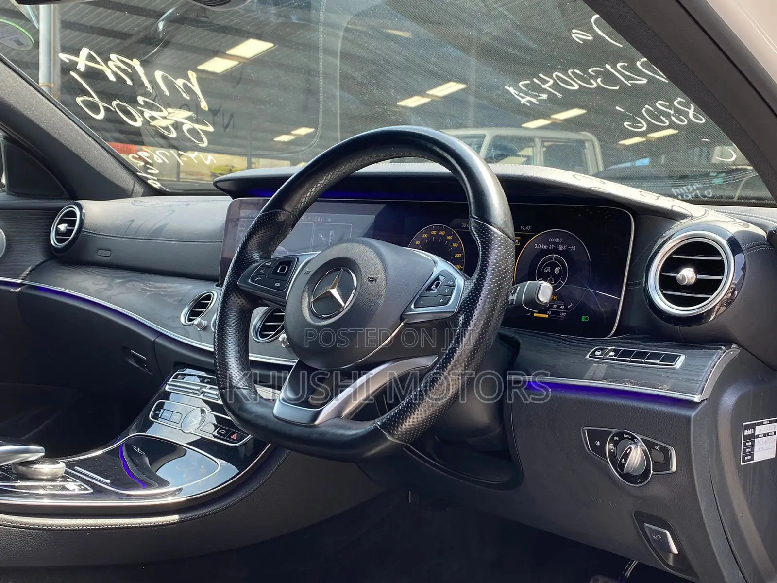 Mercedes-Benz E220 2017 White