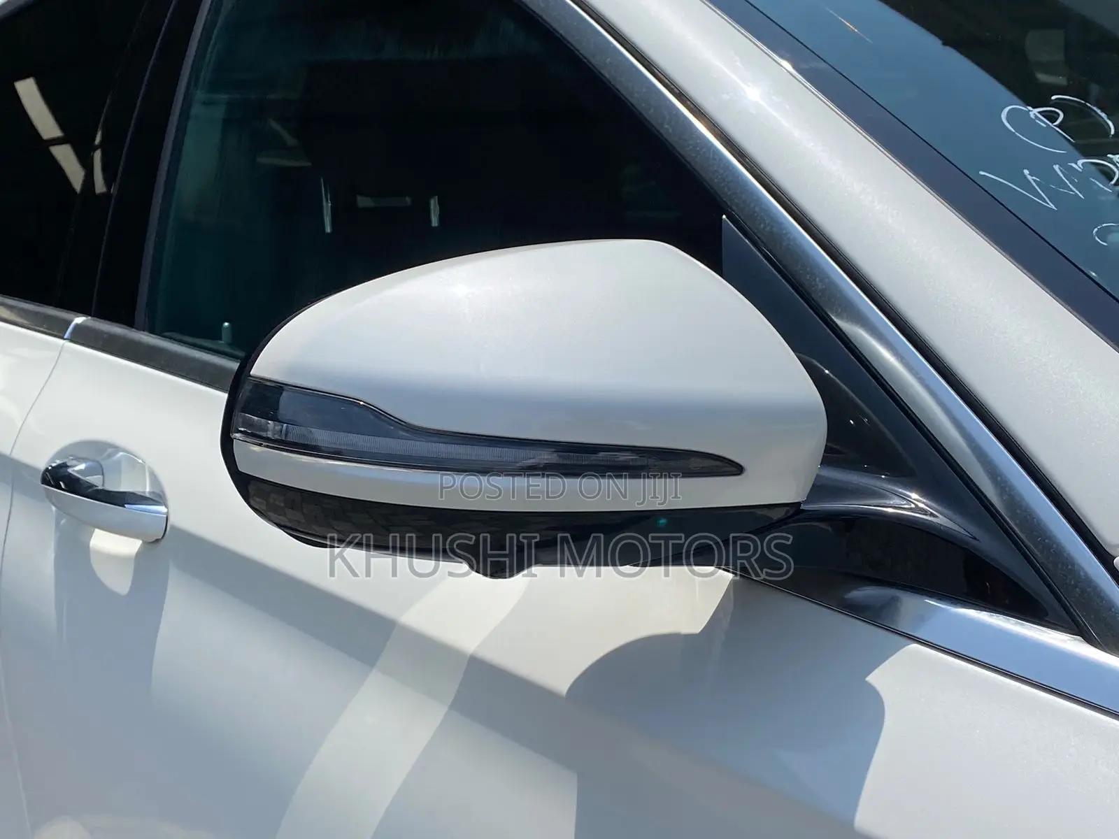 Mercedes-Benz E220 2017 White