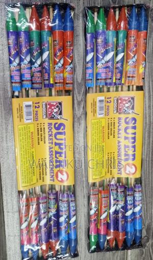 Assorted 12 Piece Fireworks/Fireworks - thumbnail 2