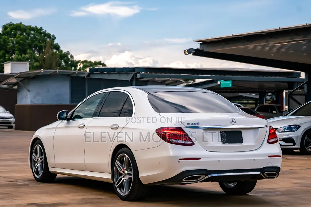 Mercedes-Benz E200 2018 White