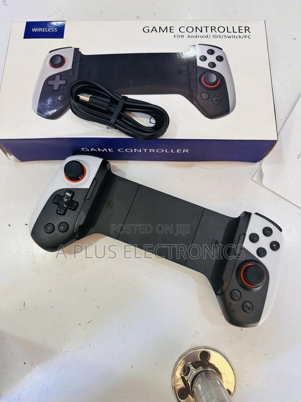 Jk03 Wireless Gamepad With Strong Grip Fast Response - main view