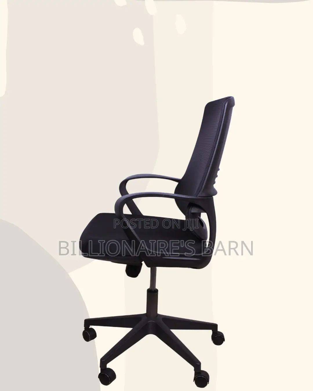 Black Mid-Back Mesh Chair | Cool Airflow for Kenya’S Warm Afternoons |