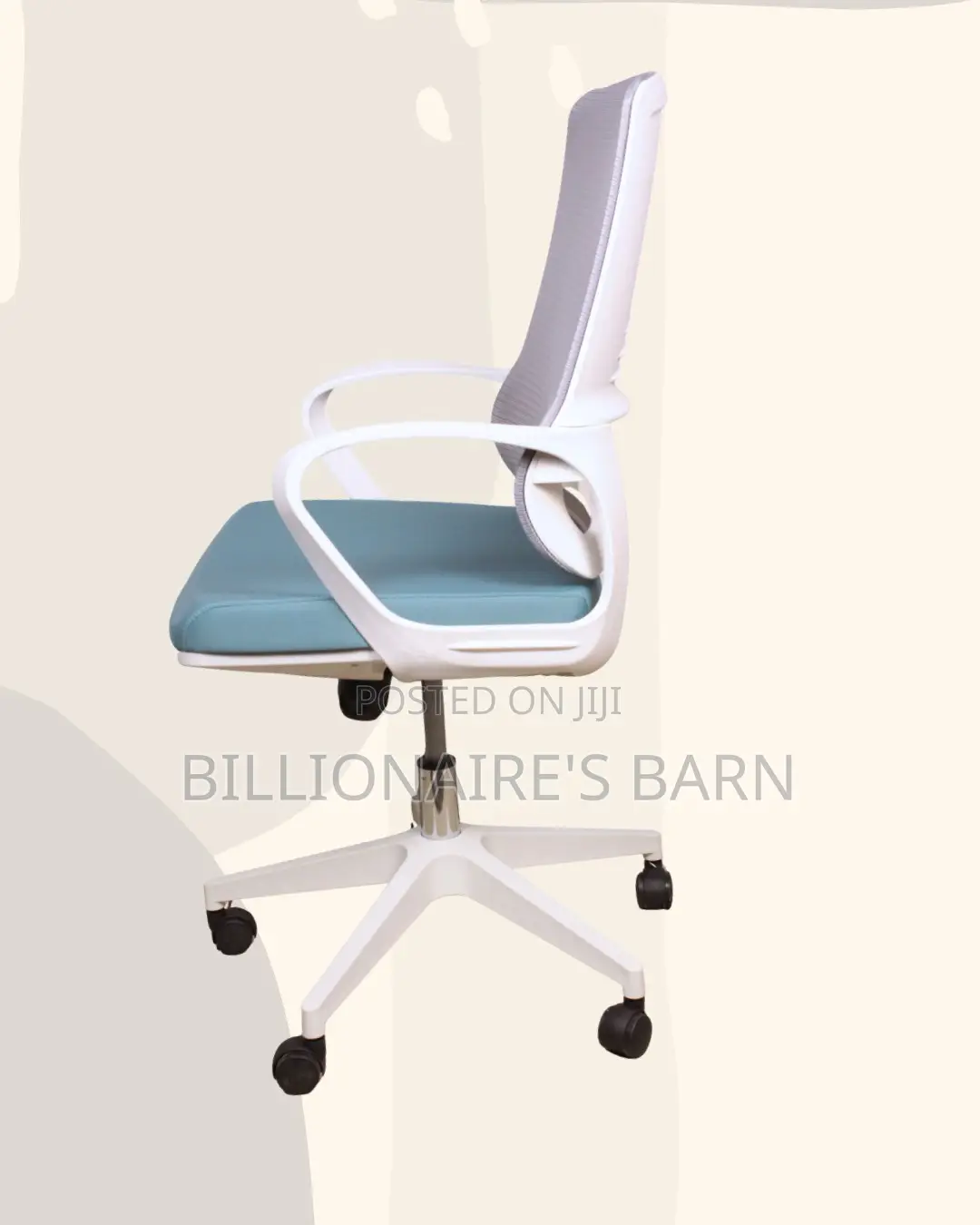 White Mid-Back Mesh Chair | Cool Airflow for Kenya’S Warm Afternoons |