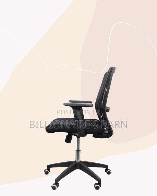 Black Origin Mesh Chair | Cool Airflow for Kenya’S Warm Afternoons |