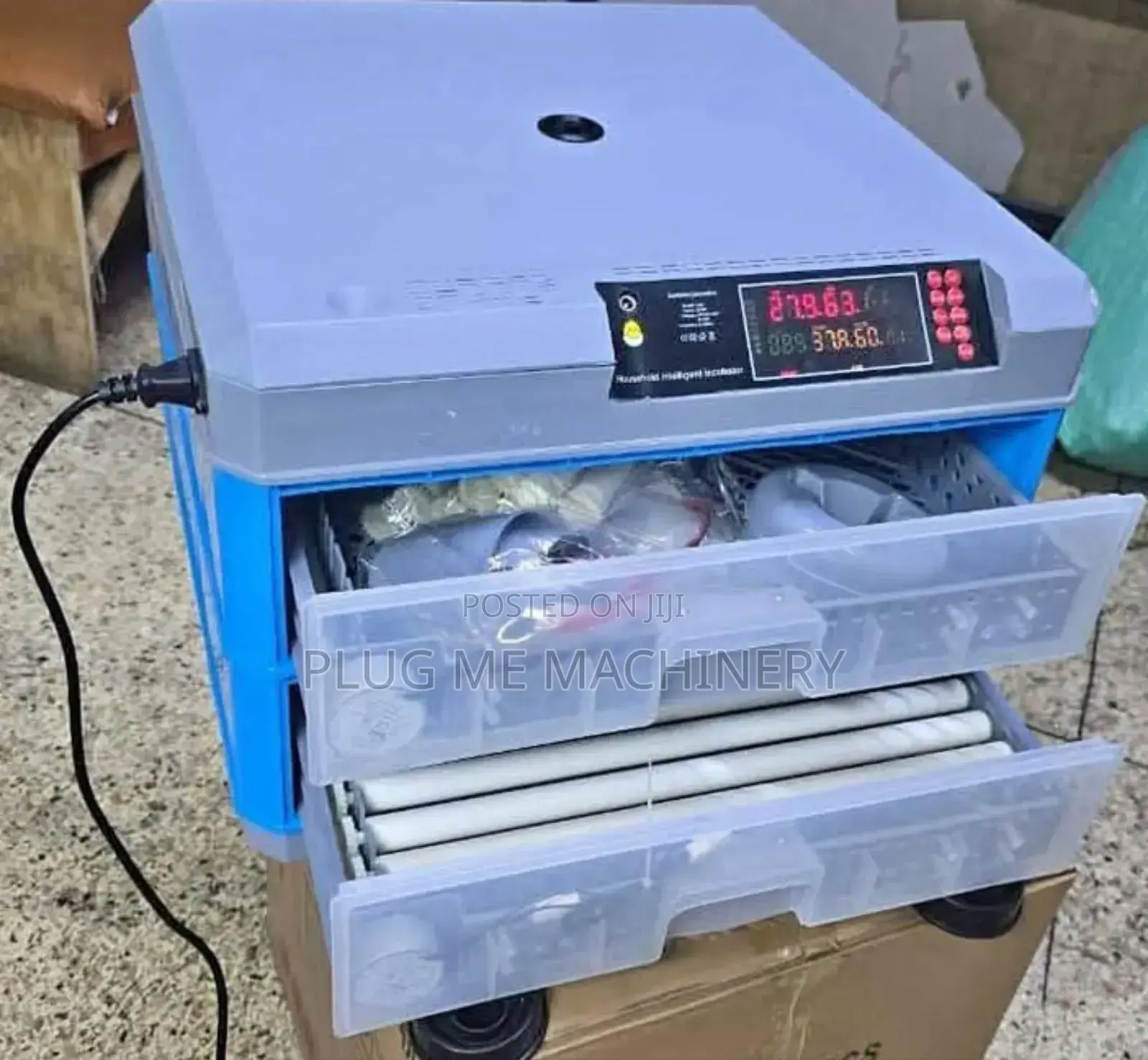 64 Eggs Incubator