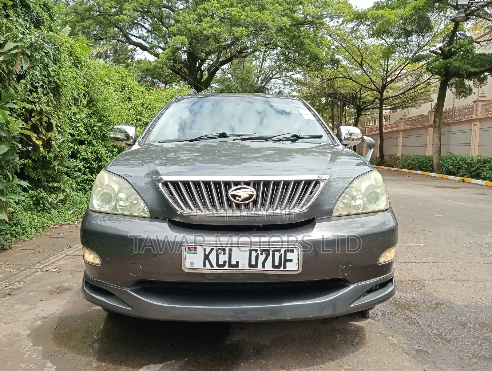 Toyota Harrier 2009 Gray