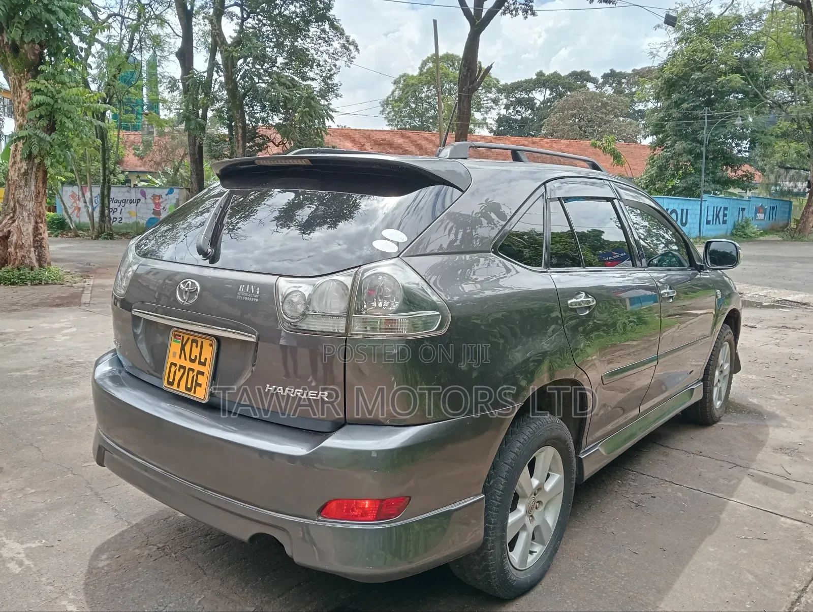 Toyota Harrier 2009 Gray