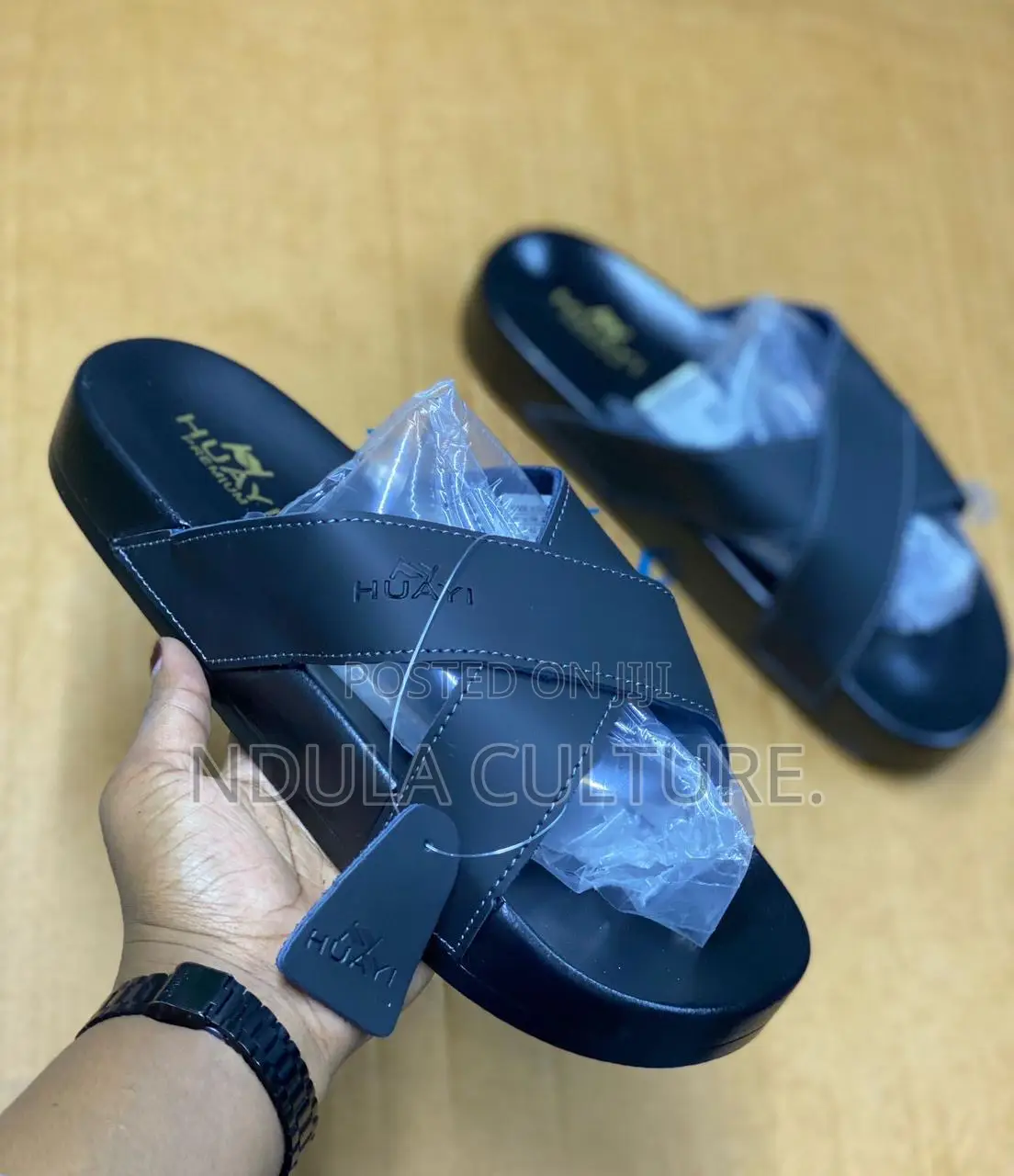 Huayi Leather Sandals