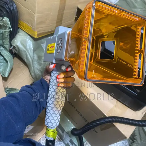 Food Beverage 20w30w50w Optical Handheld Portable Fiber Laser Marking