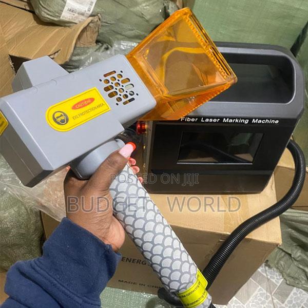 Laser Source Maxlaser Wavelength 1064nmfunction Metal Plastic Marking - main view