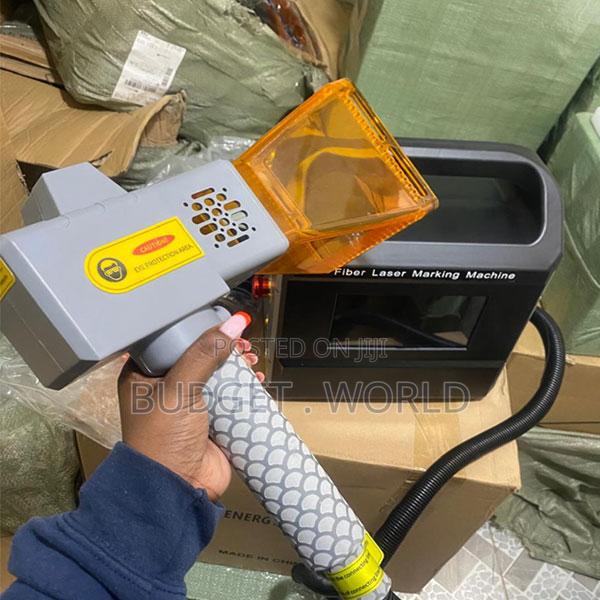 50w Handheld Fiber Laser Marking Machine for Metal Glass Printing