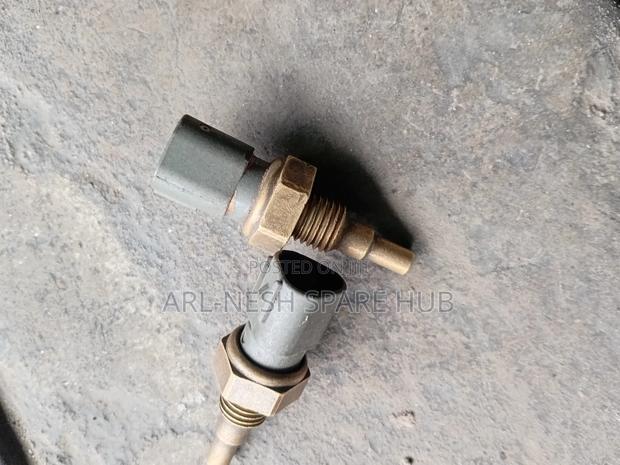 Subaru 3 Pin Engine Temprature Sensor - main view