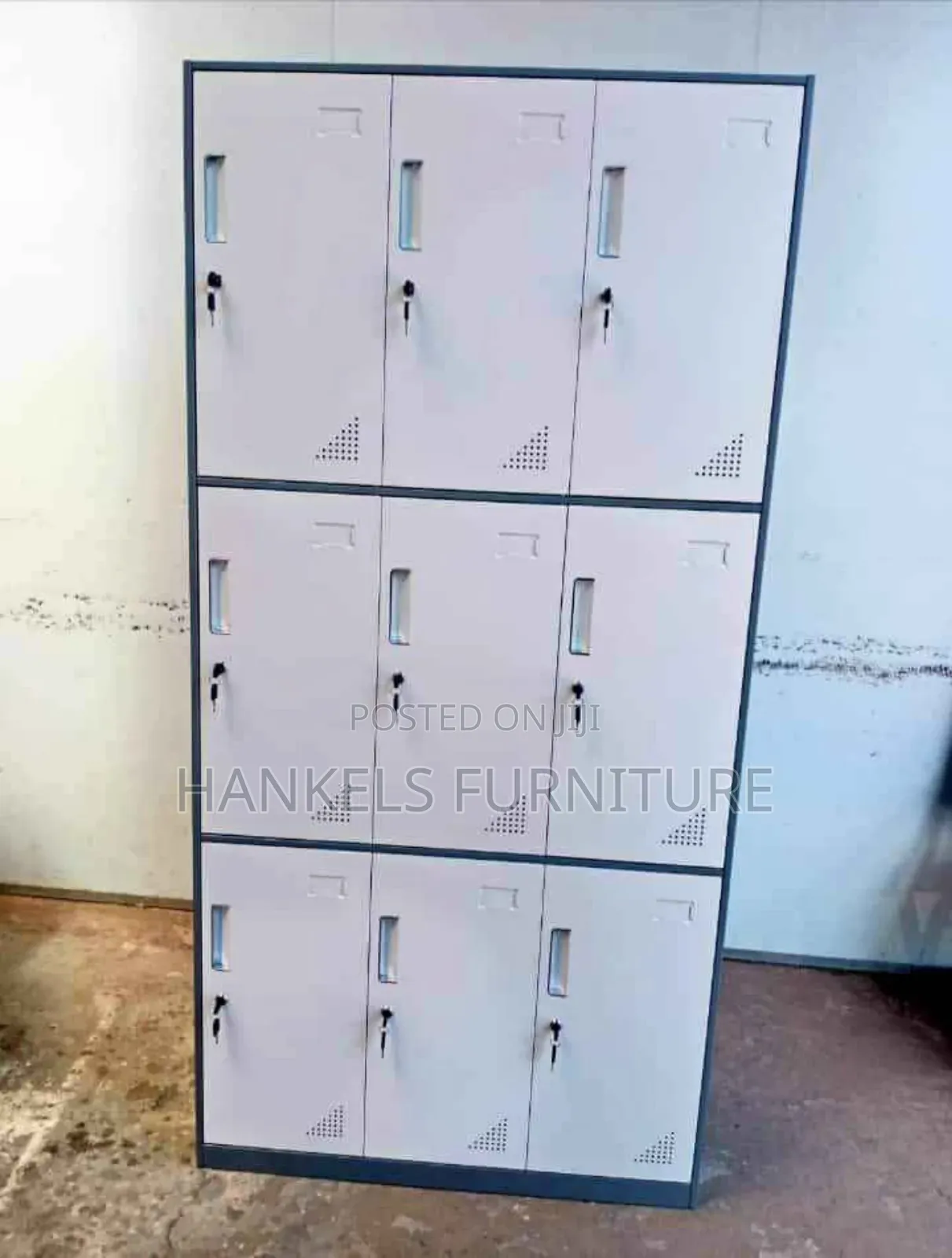 Metallic 9 Door Locker Cabinet for Offices Schools