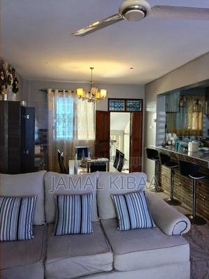 Two Bedroom Airbnb - thumbnail 2