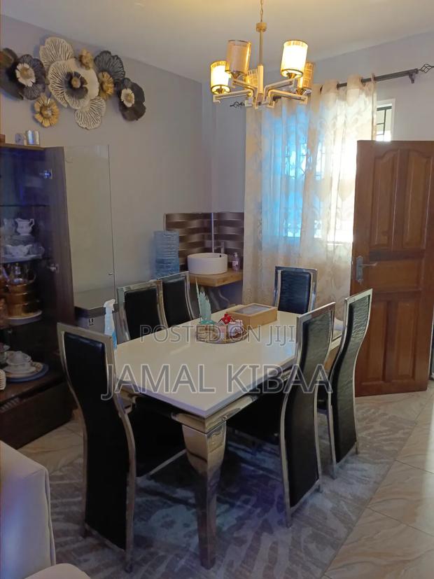 Two Bedroom Airbnb - thumbnail 12