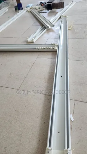 Aluminium White Rails With Double Strips