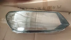 Volkswagen Toureg 2012 Headlight Lens