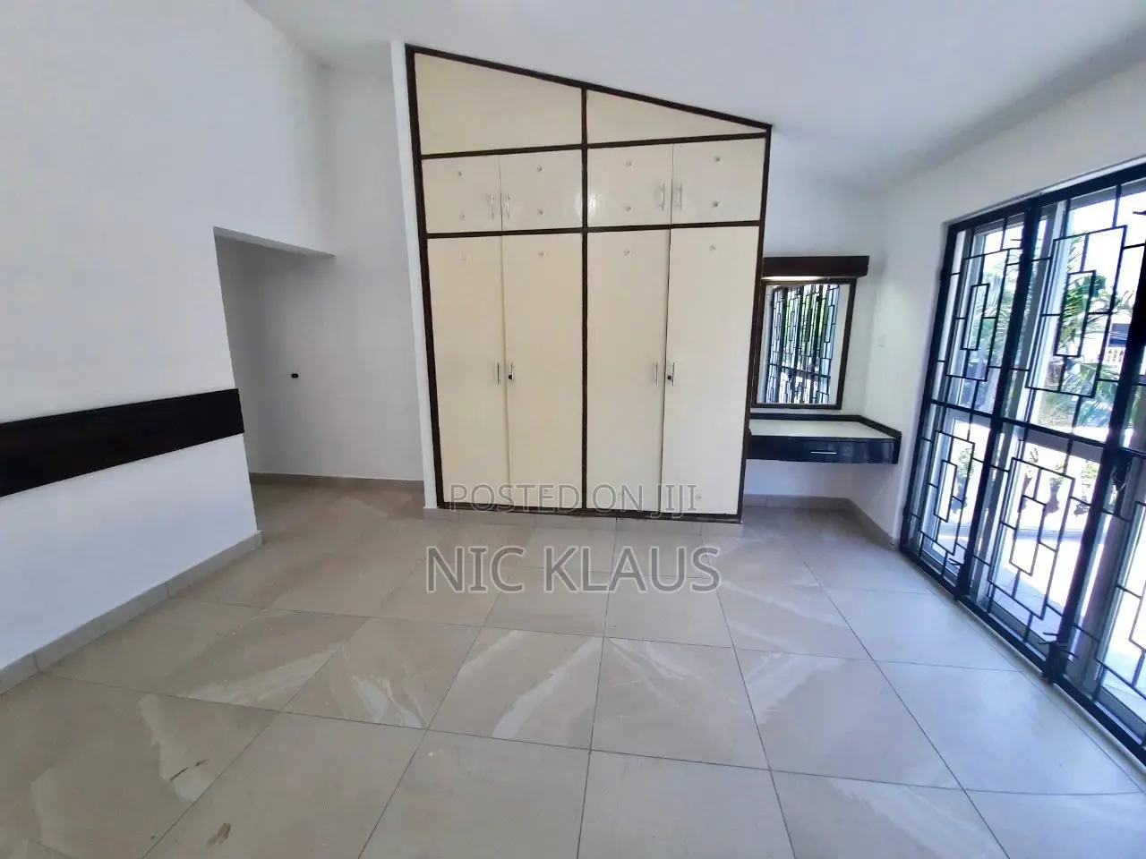4bdrm Maisonette in Nyali for sale