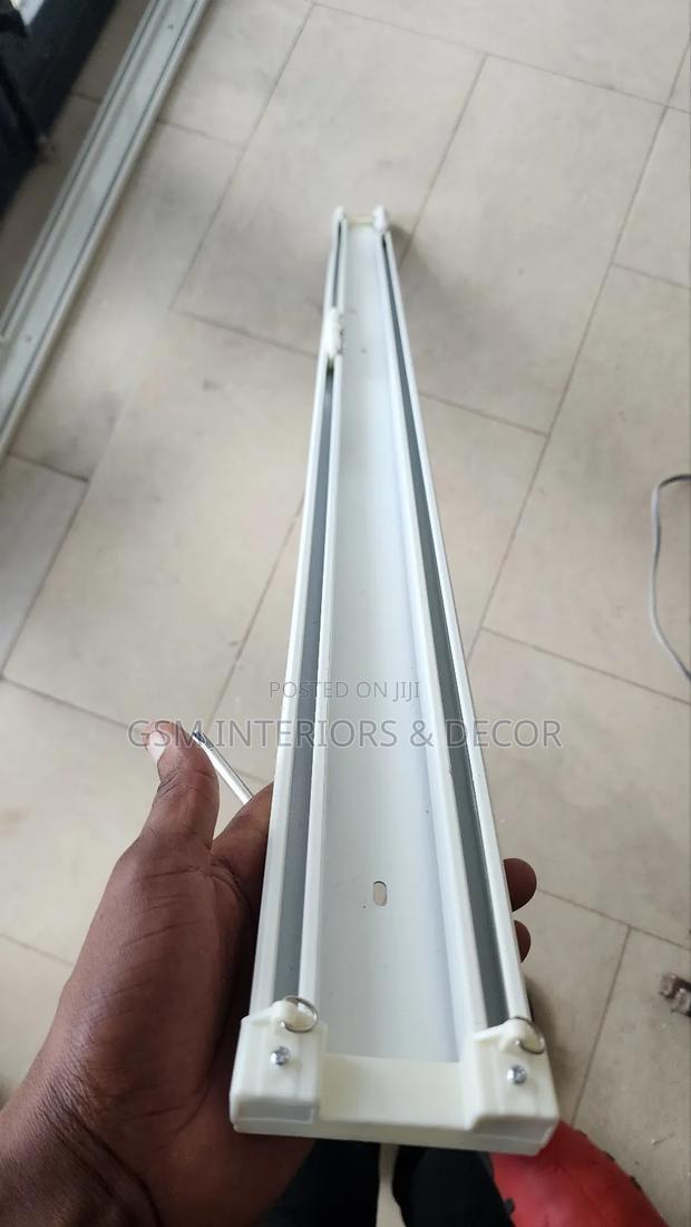 Aluminium Double Rails in Off White
