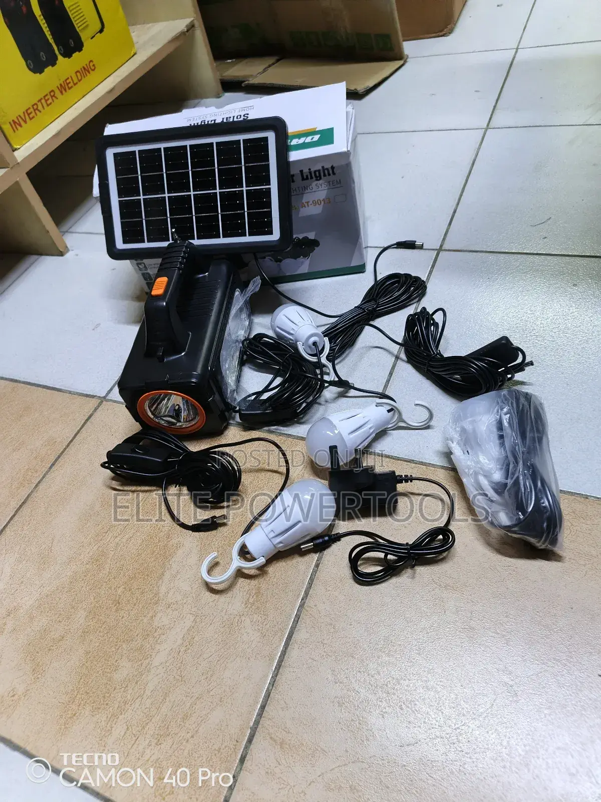 Dat Solar Light System With Bulb, Radio Touch, Solar -9013