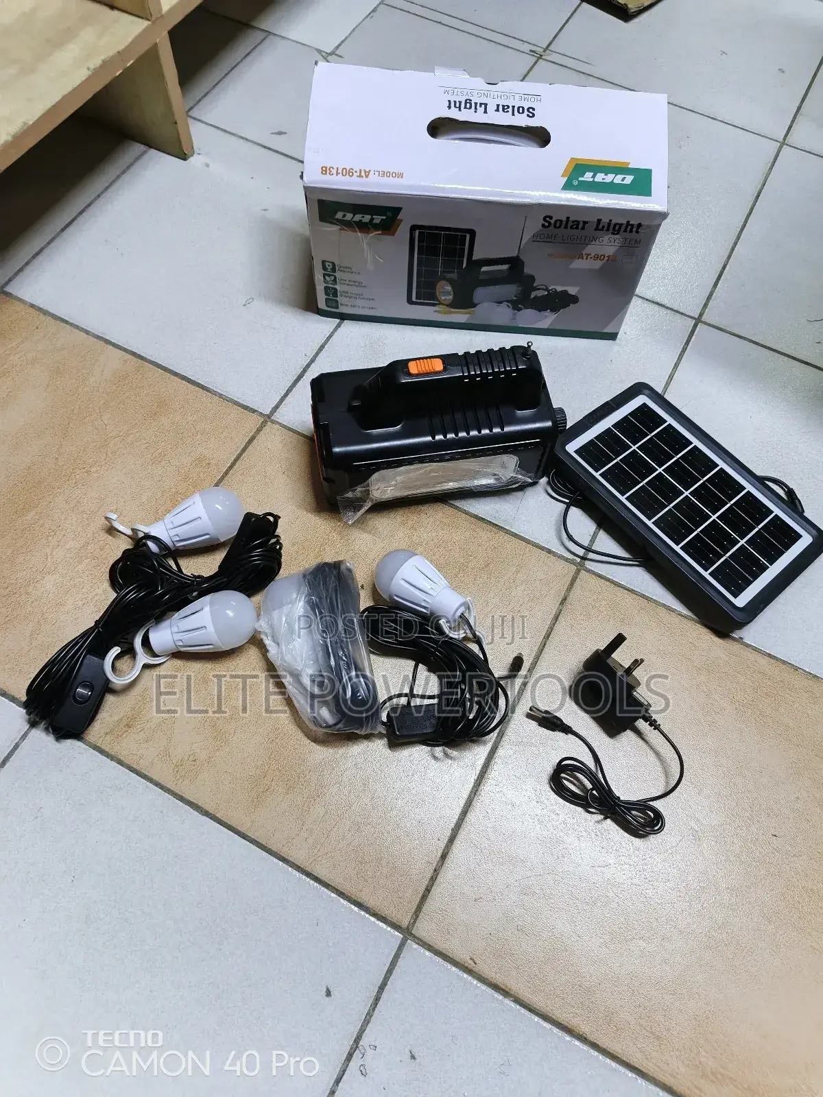 Dat Solar Light System With Bulb, Radio Touch, Solar -9013