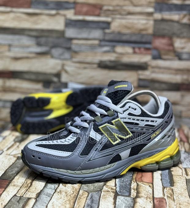 Castlerock, Ginger Lemon, and Phantom New Balance 1906u - thumbnail 2