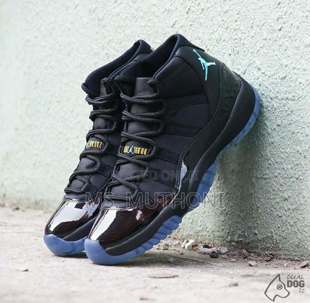Jordan Air Jordan 11 Retro Sneakers Gamna Blue , Bred ,Cool Gray