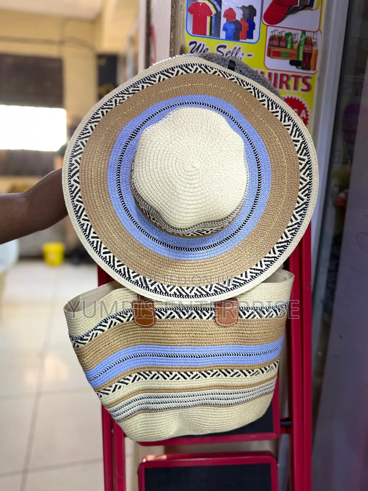 Colorful Beach Straw Bag With Matching Hats at 1500