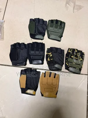 Quality Half Gym Gloves