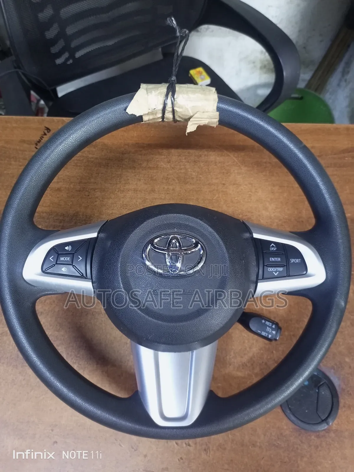Passo Moda Steering Wheel