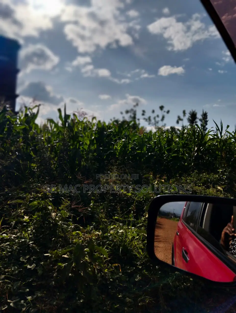 Prime Land for Sale on Kirawa Road at 27 M