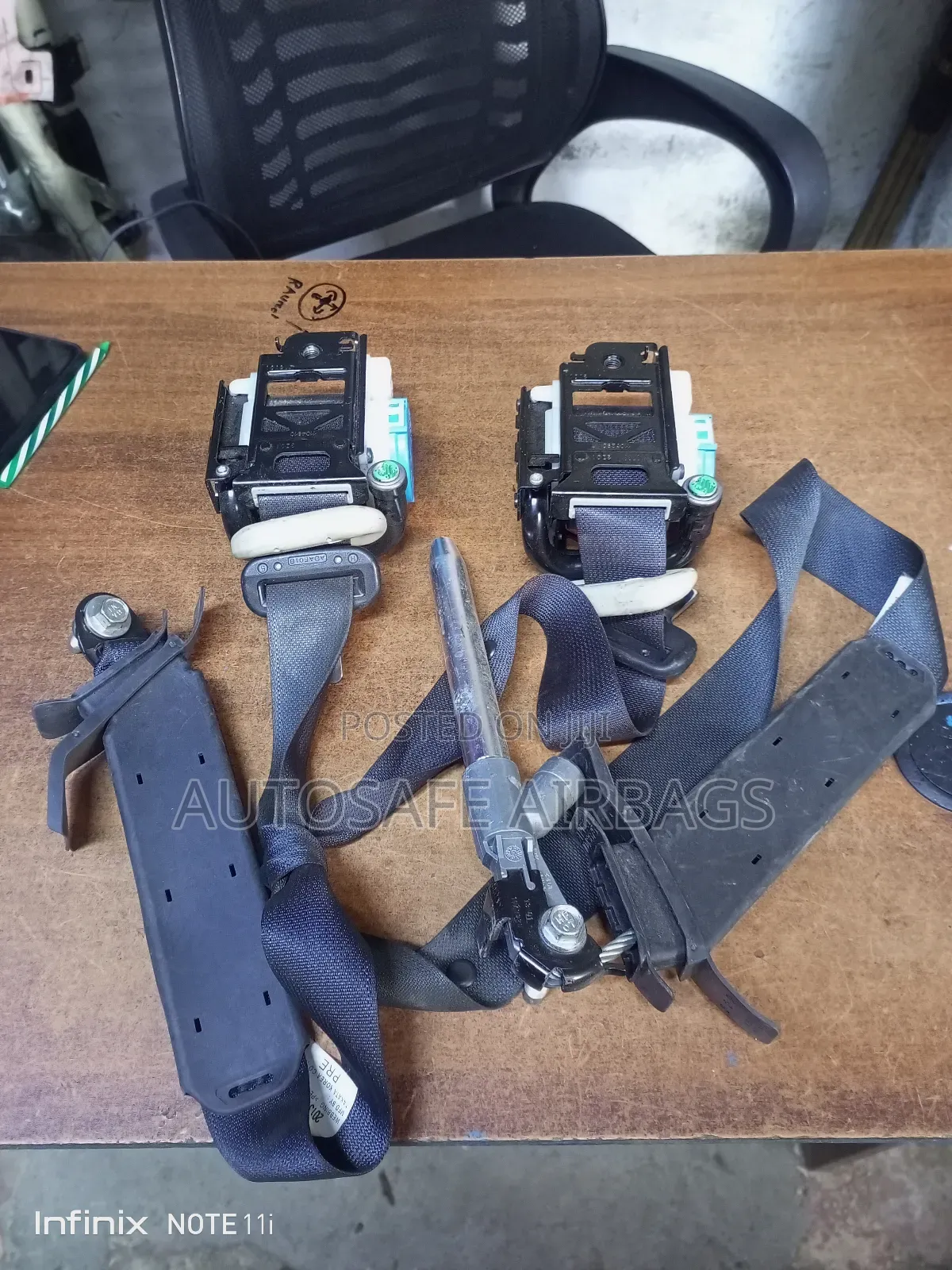 Nissan X-trail Nt 32 Seatbelts
