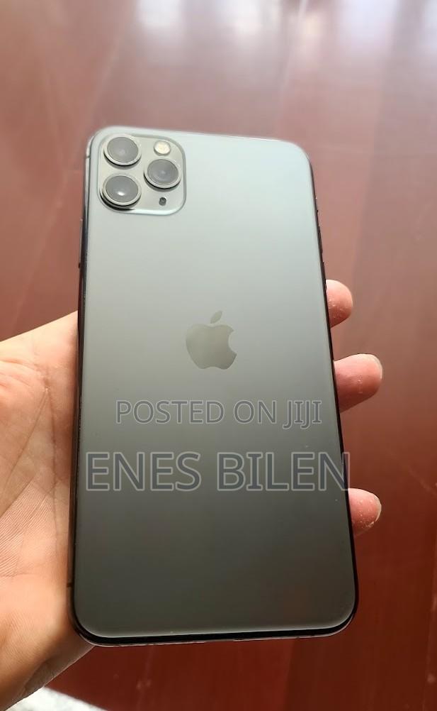 Apple iPhone 11 Pro Max 64 GB Gray - thumbnail 3