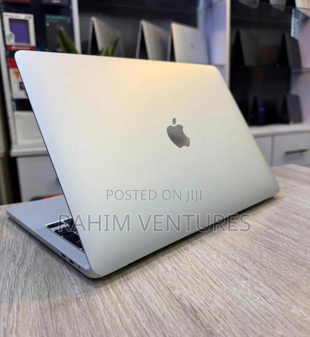 Laptop Apple MacBook Pro 2020 16GB Intel Core i7 SSD 1T - main view