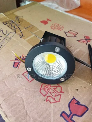 Ac Spike Lights 7wlts/10 WLTS