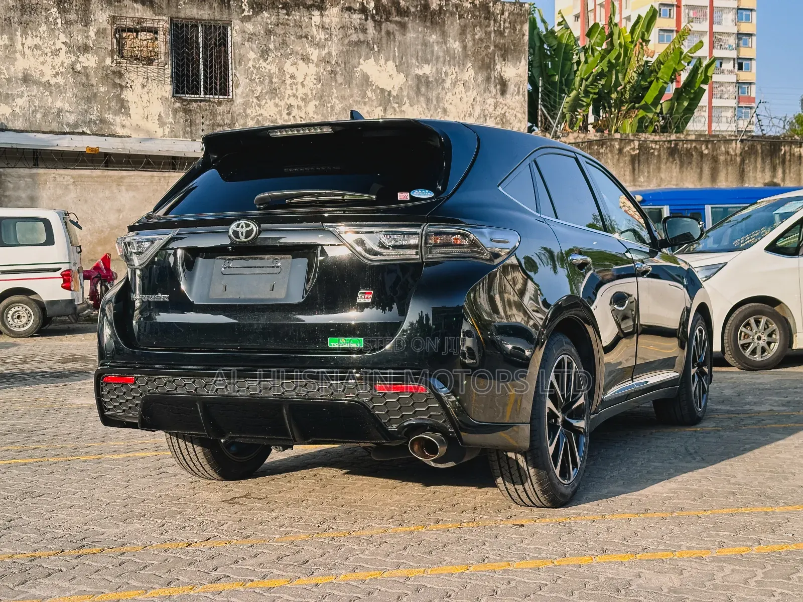Toyota Harrier 2.0 2018 Black