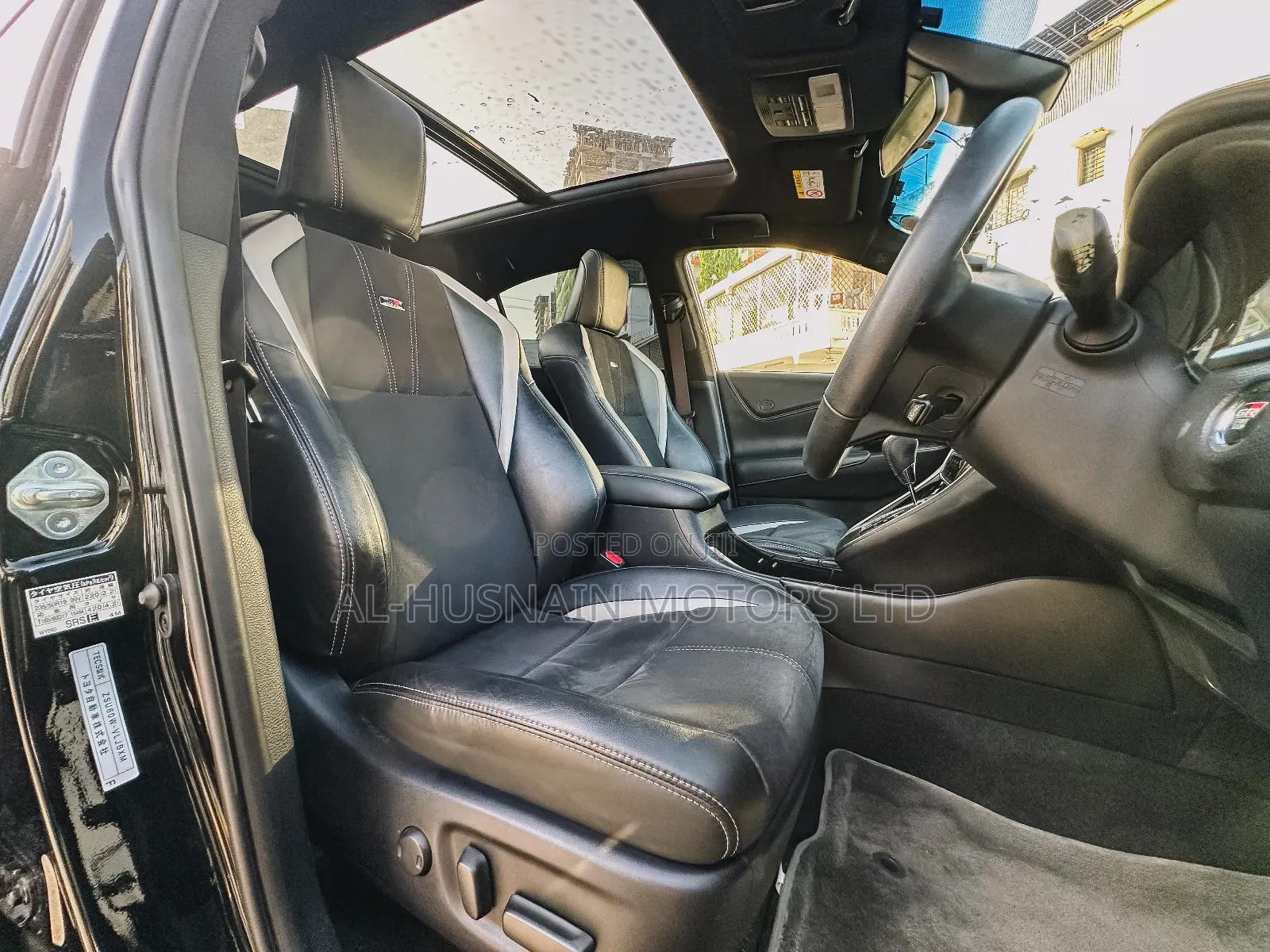 Toyota Harrier 2.0 2018 Black