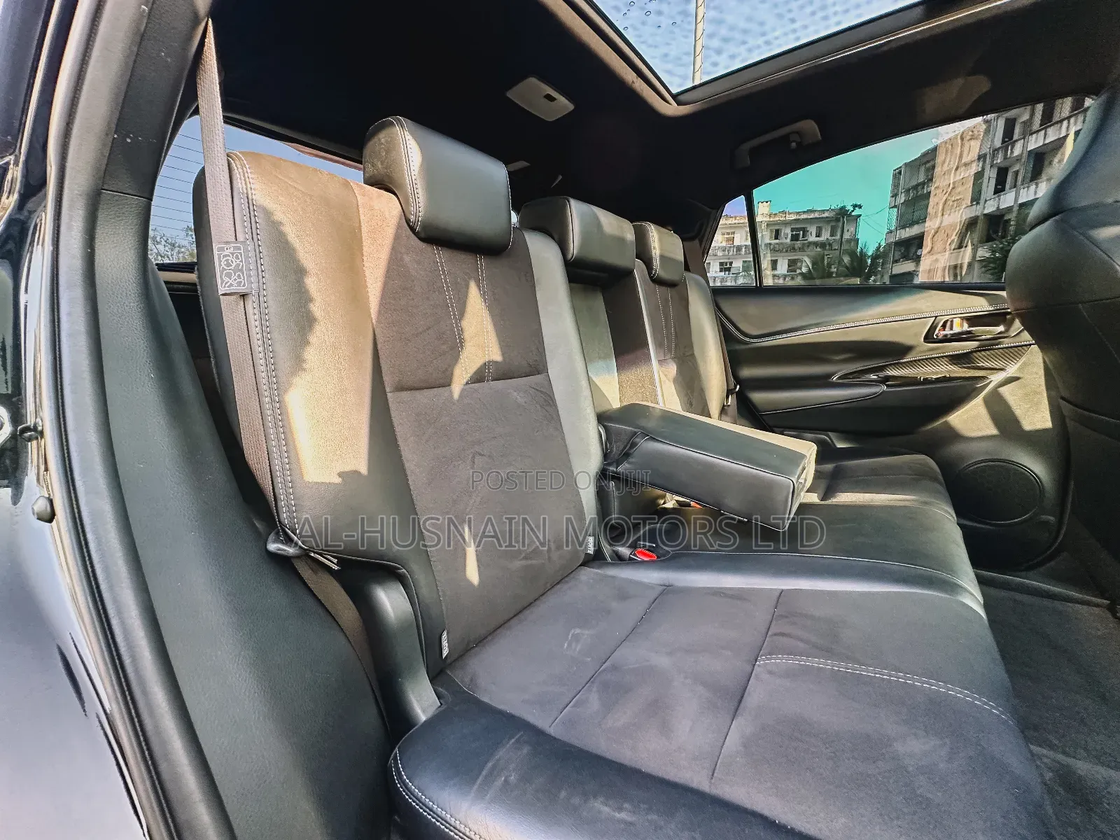 Toyota Harrier 2.0 2018 Black