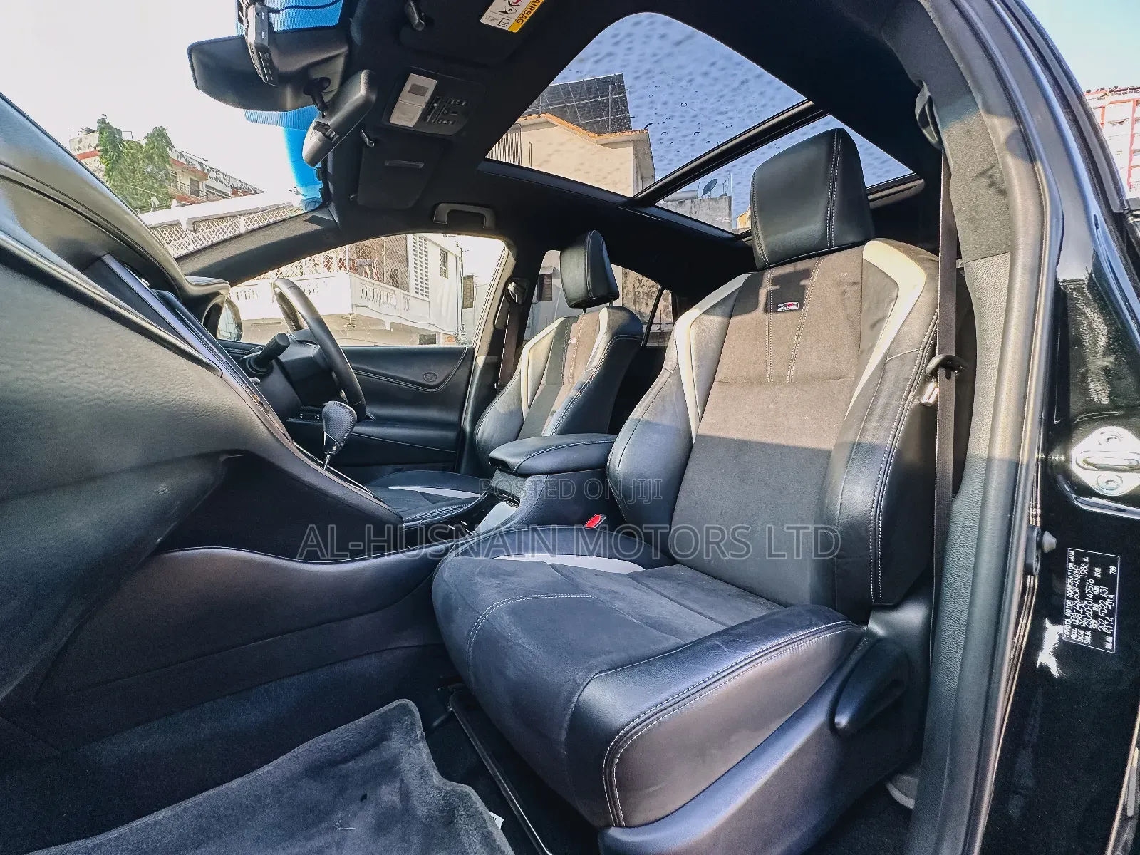 Toyota Harrier 2.0 2018 Black