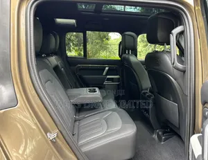 Land Rover Defender X-Dynamic HSE 2021 Brown