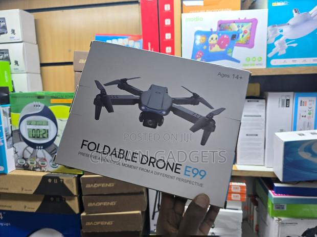 E99 Foldable Drone With One-Key Takeoff Landing - thumbnail 3