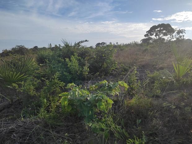 Prime Plot With Breathtaking Views - thumbnail 7