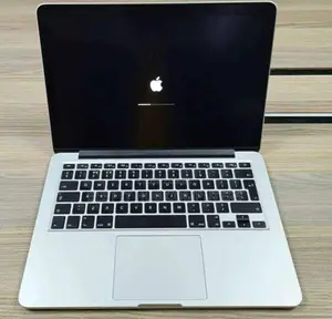 Laptop Apple MacBook Pro 2022 M2 8GB Intel Core i7 SSD 256GB