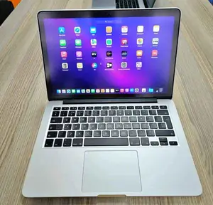 Laptop Apple MacBook Pro 2022 M2 8GB Intel Core i7 SSD 256GB