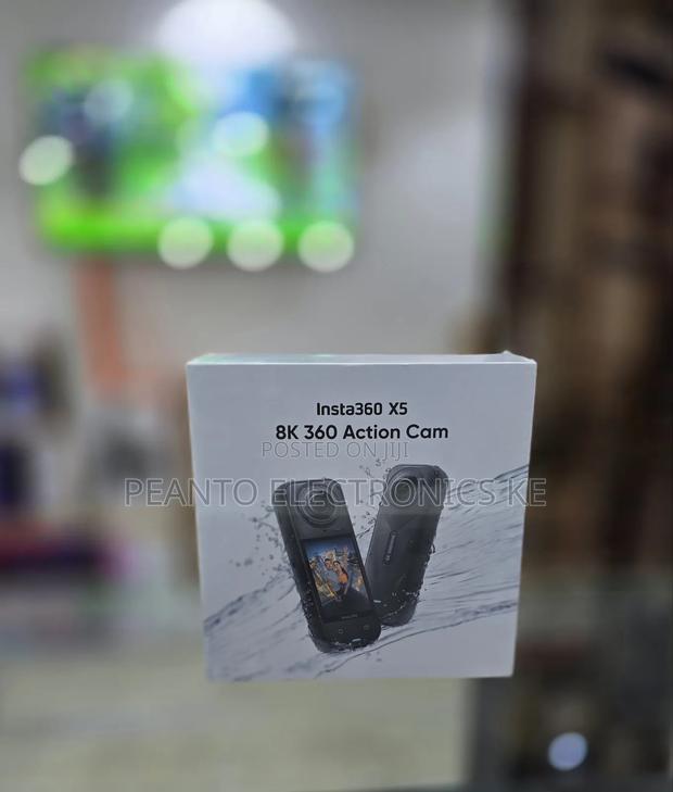 Insta360 X5 - Waterproof 360° Action Camera - thumbnail 4