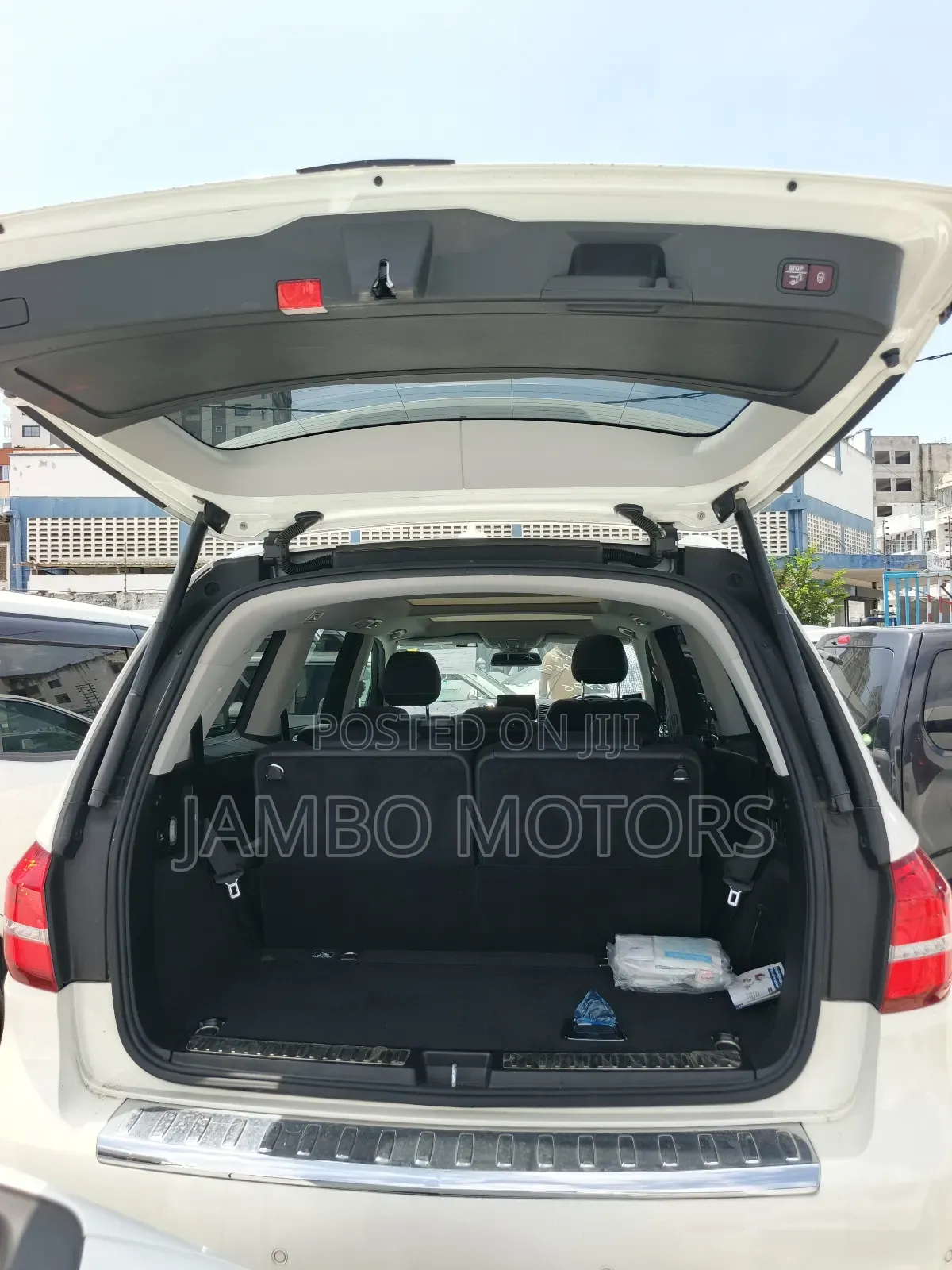 Mercedes-Benz GLS-Class 2019 White