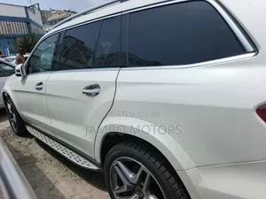 Mercedes-Benz GLS-Class 2019 White