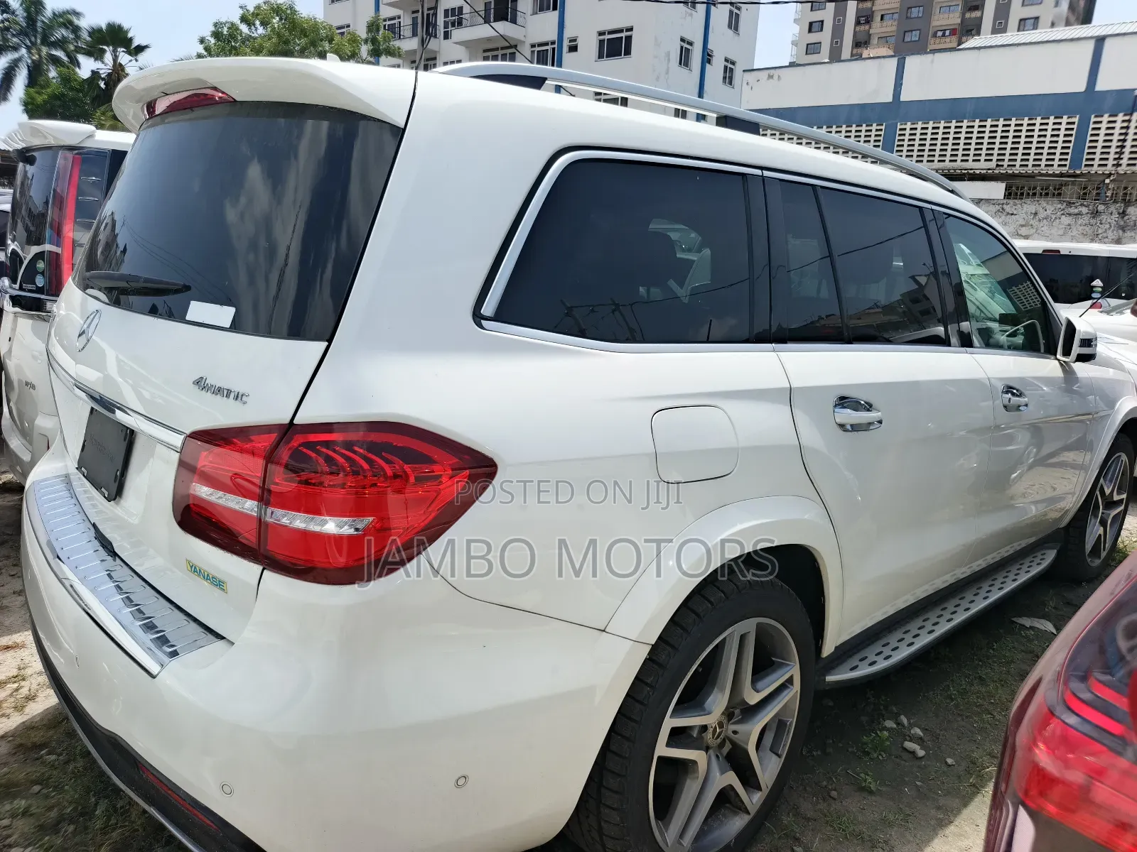 Mercedes-Benz GLS-Class 2019 White