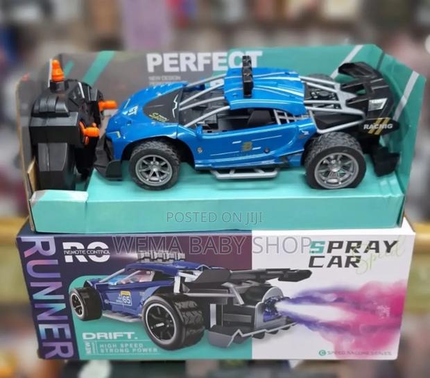 Rechargeable Runner Spray Remote Control Car. - thumbnail 4